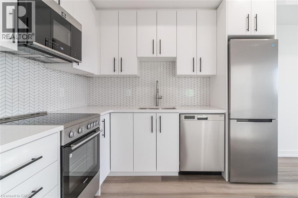 15 Wellington Street S Unit# 1710, Kitchener, Ontario  N2G 0E3 - Photo 6 - 40792132