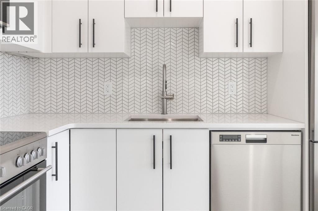 15 Wellington Street S Unit# 1710, Kitchener, Ontario  N2G 0E3 - Photo 7 - 40792132