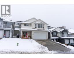 651 DUNROBIN Drive Aberdeen
