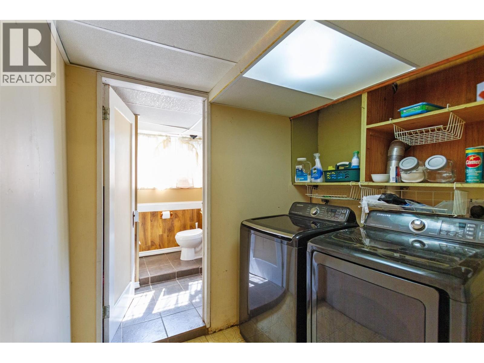 1602 Tenth Avenue, New Westminster, British Columbia V3M 3J3 - Photo 16 - R3072217