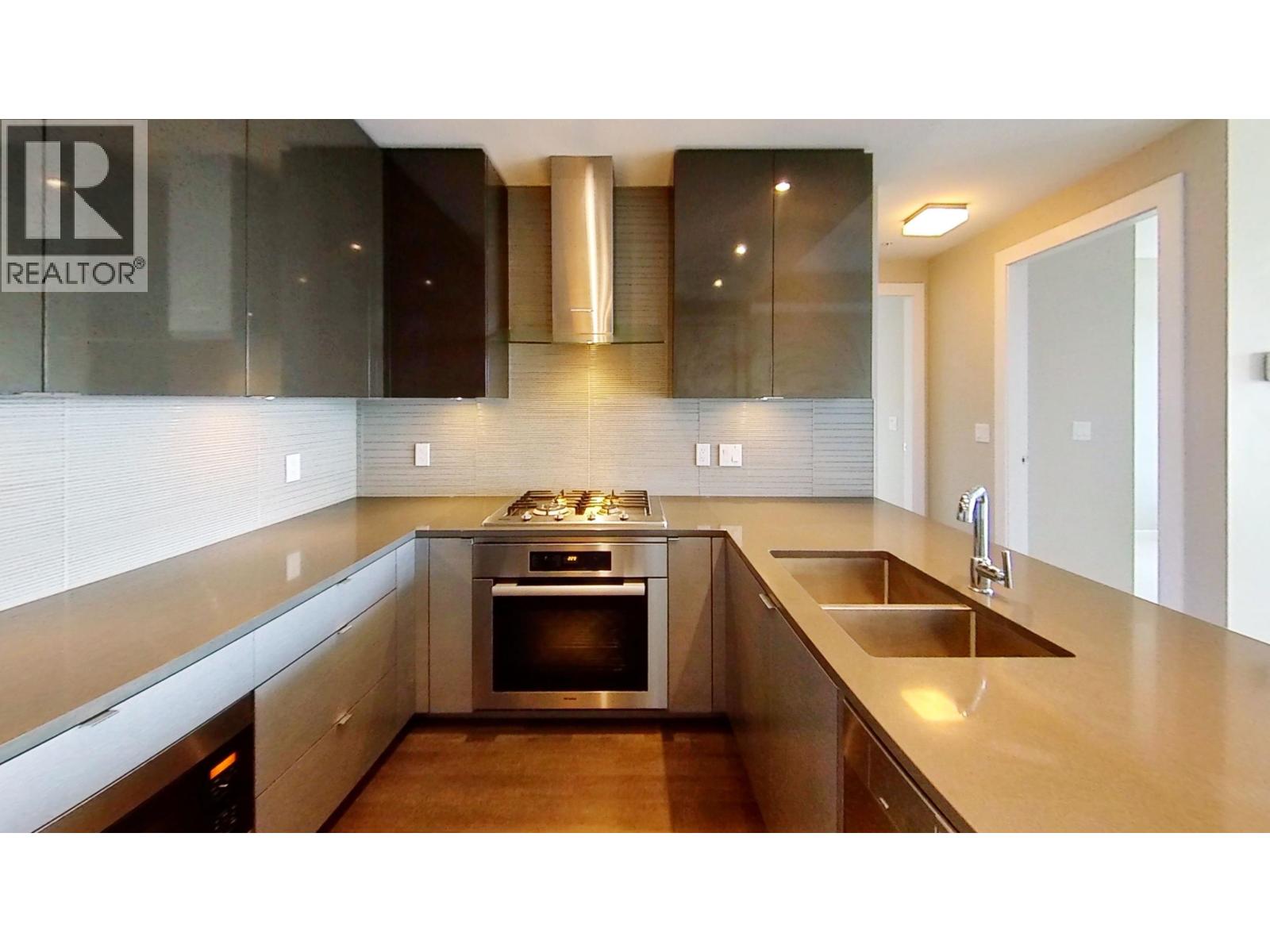 4508 Hazel Street, Burnaby, British Columbia  V5H 4T8 - Photo 1 - R3072248