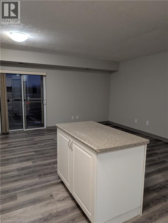 736 Old Albert Street Unit# 202, Waterloo, Ontario N2L 6R4 - Photo 5 - 40792499