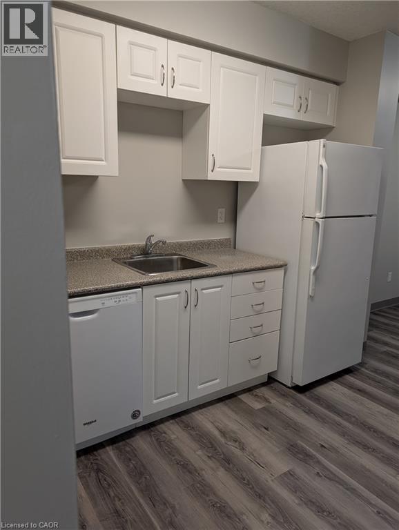 736 Old Albert Street Unit# 202, Waterloo, Ontario N2L 6R4 - Photo 3 - 40792499