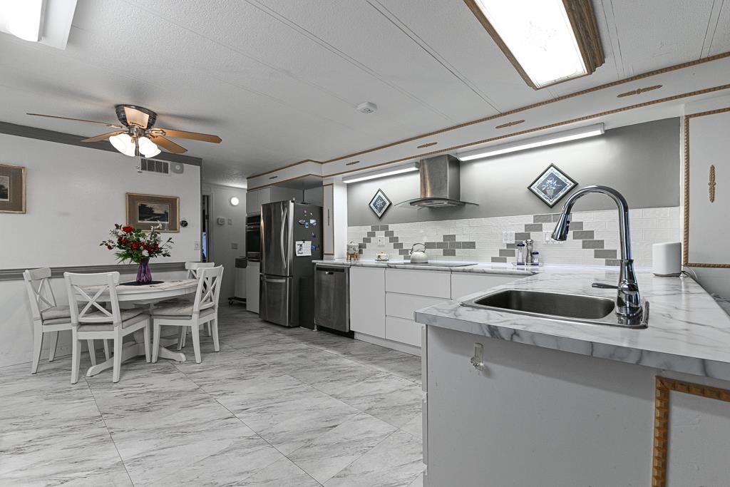 43 2035 Martens Street, Abbotsford, British Columbia  V2T 6M4 - Photo 11 - R3072182