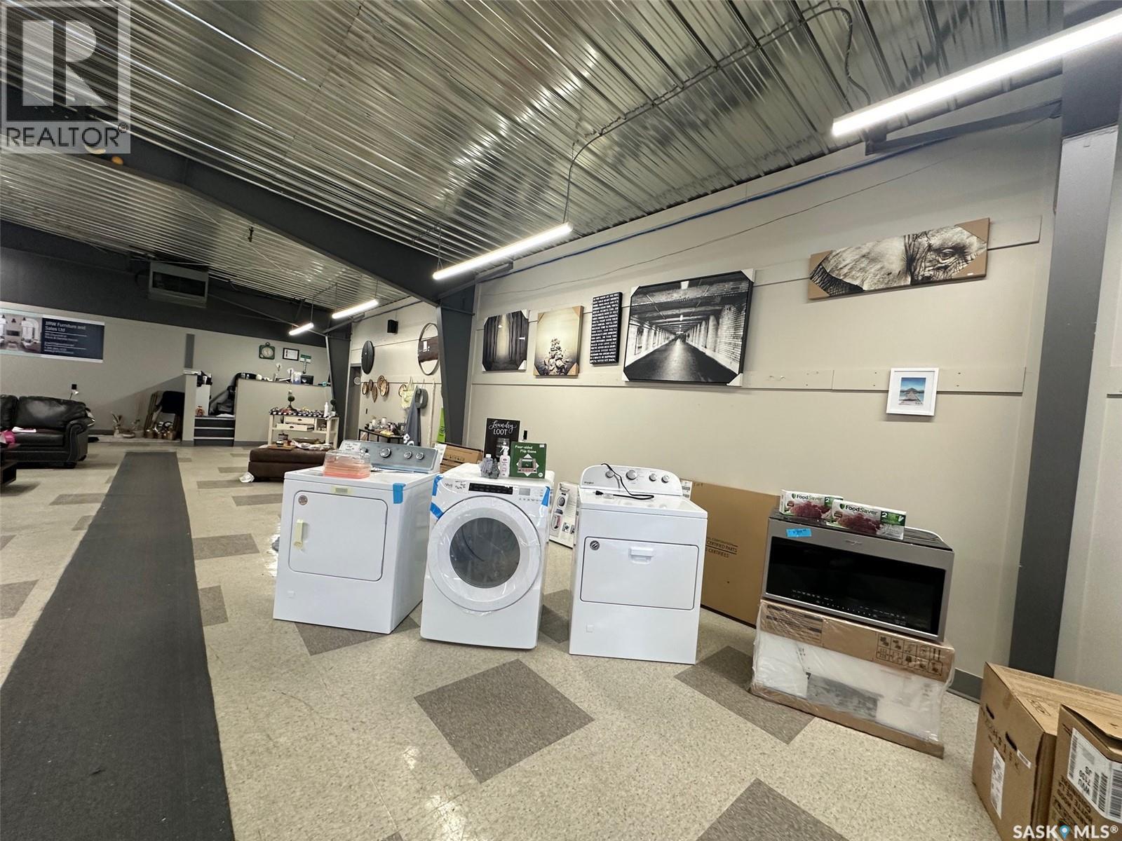 105 Churchill Street, Hudson Bay, Saskatchewan  S0E 0Y0 - Photo 3 - SK025233