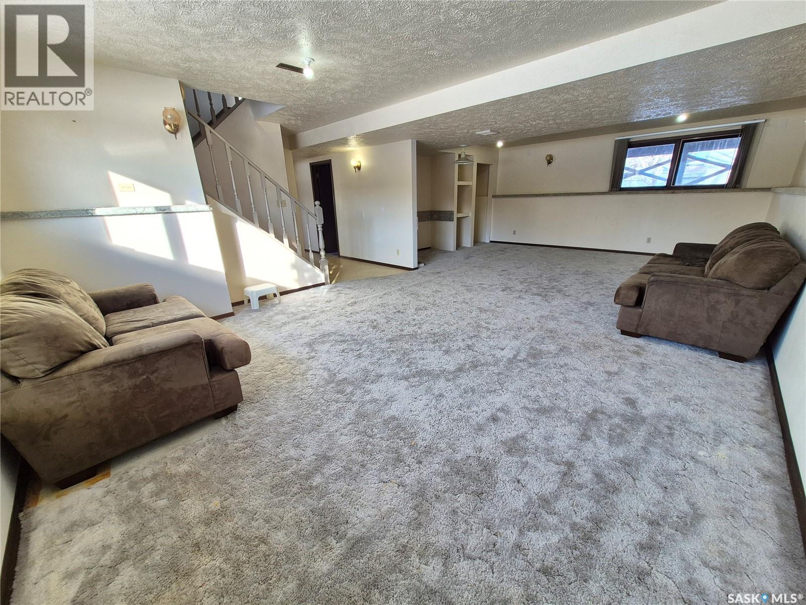 725 Shropshire Avenue, Radville, Saskatchewan  S0C 2G0 - Photo 27 - SK025223