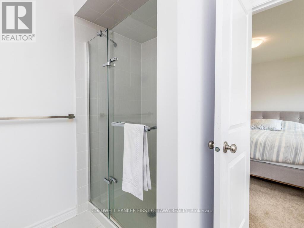 736 Twist Way, Ottawa, Ontario  K2S 1E7 - Photo 26 - X12589150