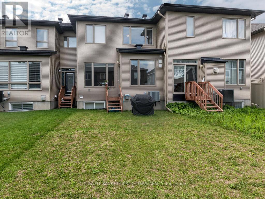 736 Twist Way, Ottawa, Ontario  K2S 1E7 - Photo 32 - X12589150