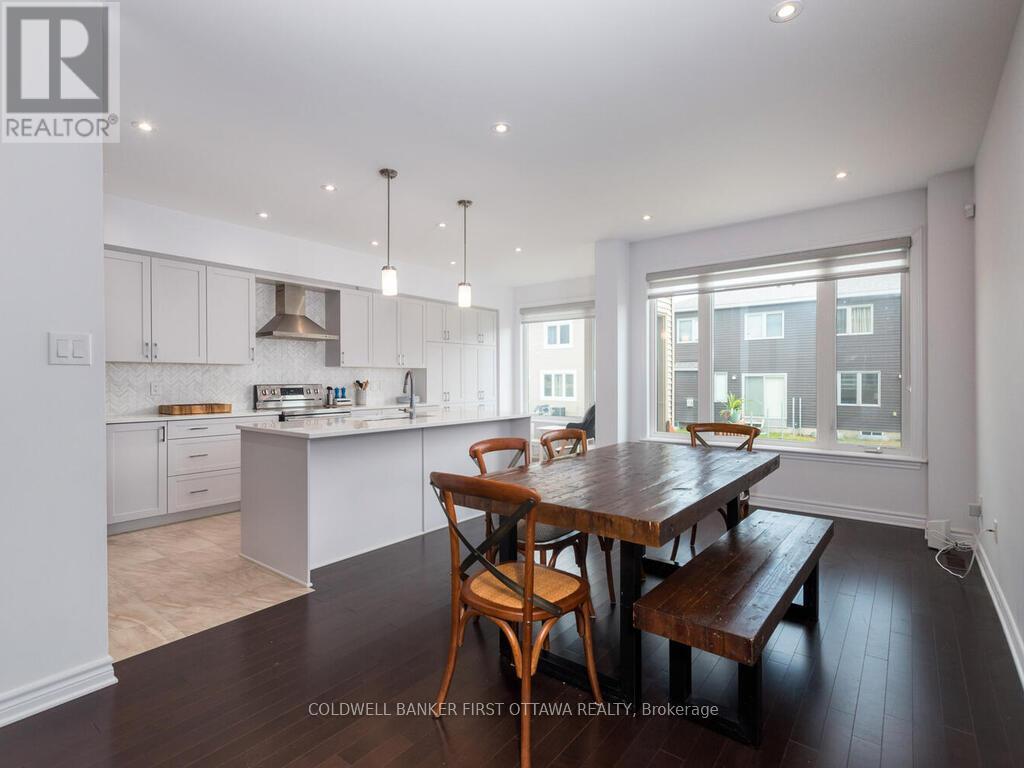 736 Twist Way, Ottawa, Ontario  K2S 1E7 - Photo 6 - X12589150