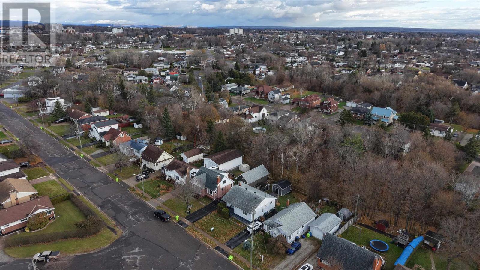 549 Morrison Ave, Sault Ste. Marie, Ontario  P6B 3Z7 - Photo 46 - SM253257