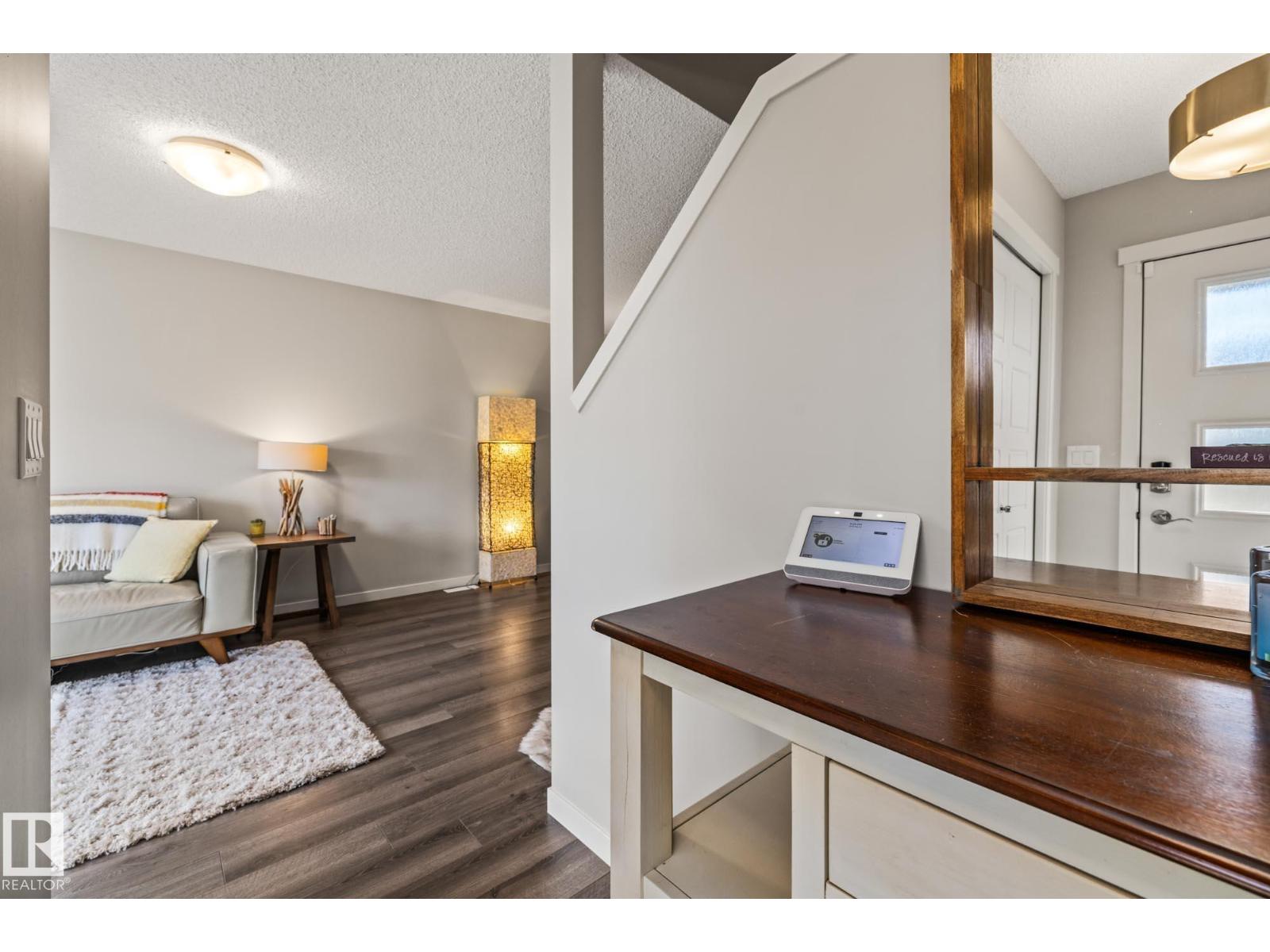 20110 27 Av Nw, Edmonton, Alberta  T6M 0W7 - Photo 2 - E4459709