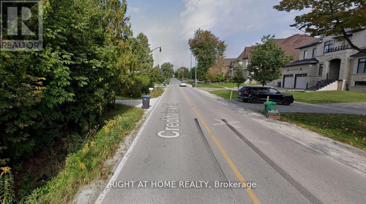 8774 Creditview Road, Brampton, Ontario  L6Y 0G4 - Photo 4 - W12602694