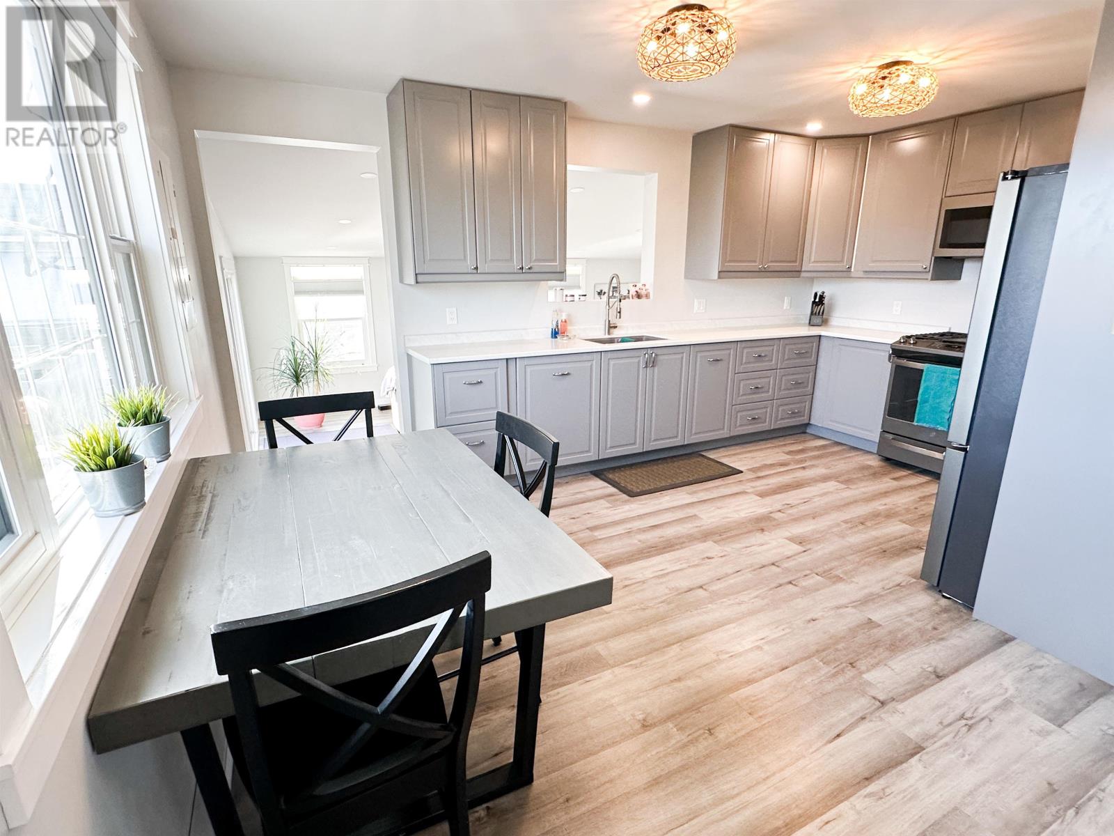 4 Fifth St, Balmertown, Ontario  P0V 1C0 - Photo 9 - TB253612