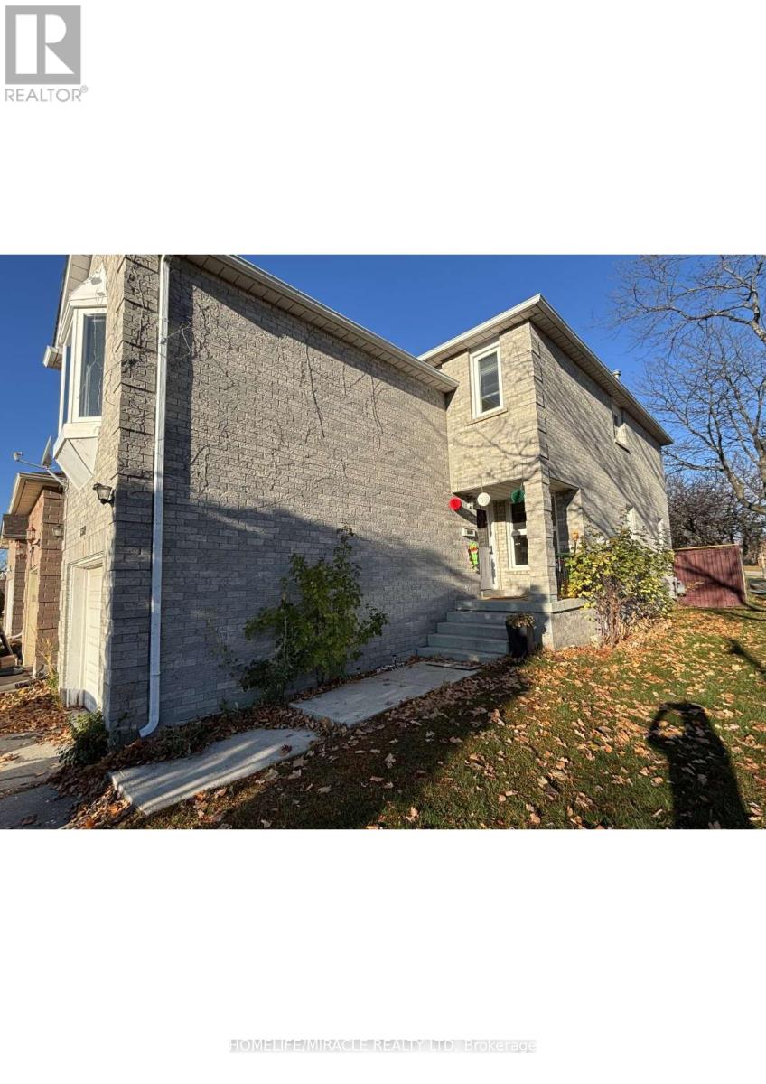 1329 Hazel Mccleary Drive, Oakville, Ontario  L6J 7A9 - Photo 3 - W12583788