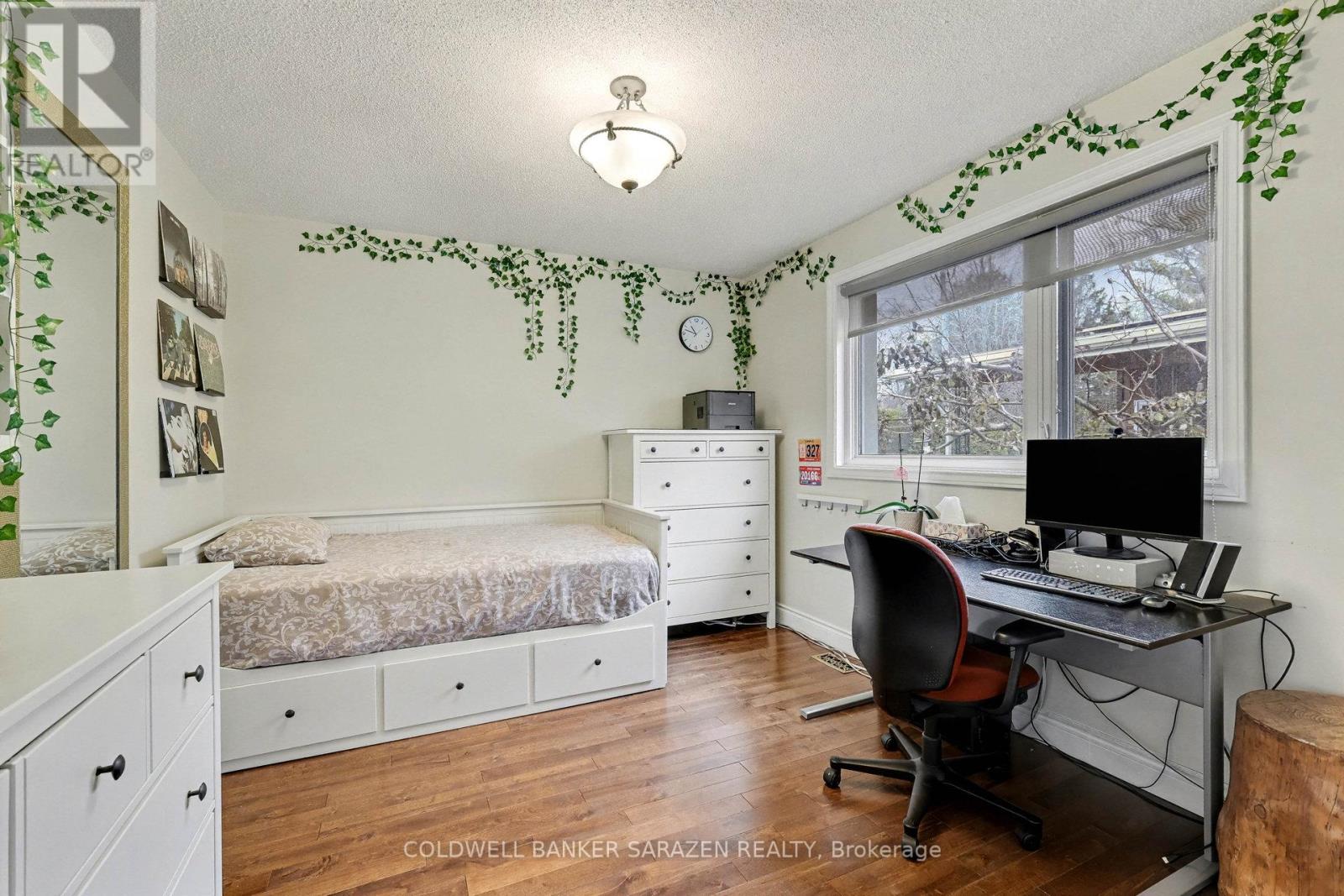 868 Duberry Street, Ottawa, Ontario K2A 3T3 - Photo 14 - X12602792