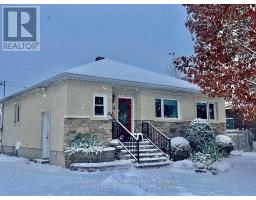 868 DUBERRY STREET, Ottawa, Ontario