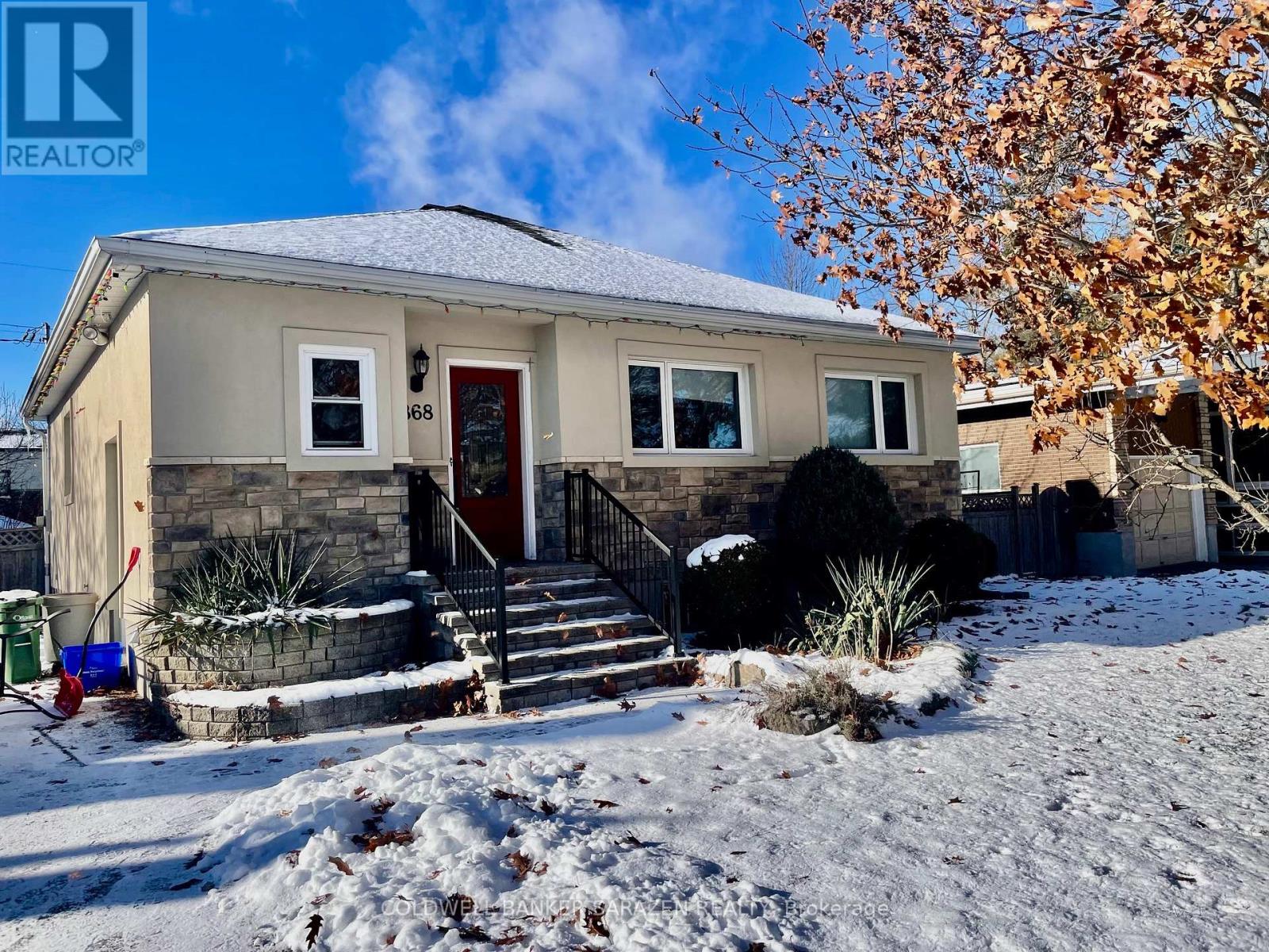 868 DUBERRY STREET, Ottawa, Ontario