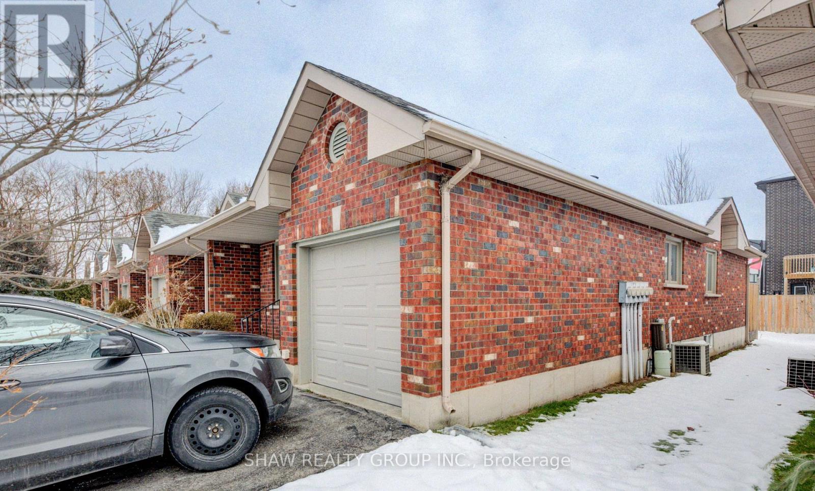 13 - 694 Grey Street, Brantford, Ontario  N3S 4Y4 - Photo 39 - X12602666