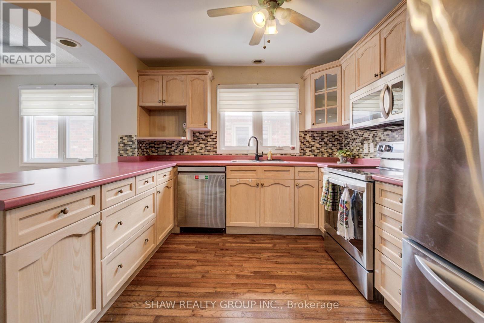 13 - 694 Grey Street, Brantford, Ontario  N3S 4Y4 - Photo 9 - X12602666