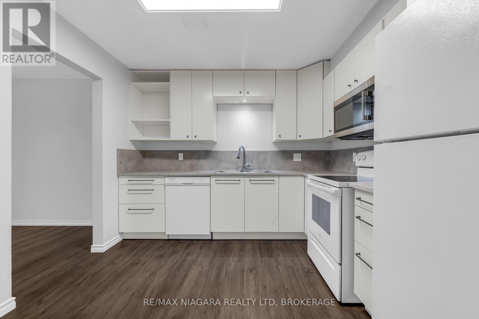 244 - 100 Brownleigh Avenue, Welland (Welland Downtown), Ontario  L3B 5V8 - Photo 7 - X12602840