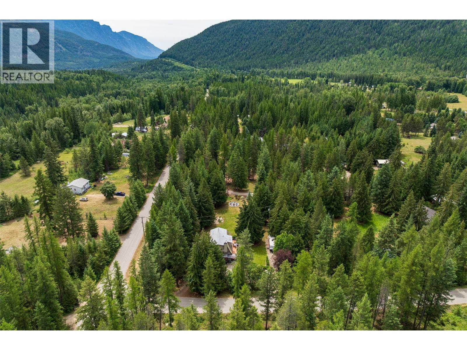 1405 Lepitzki Road, Creston, British Columbia  V0B 1G9 - Photo 83 - 10370629