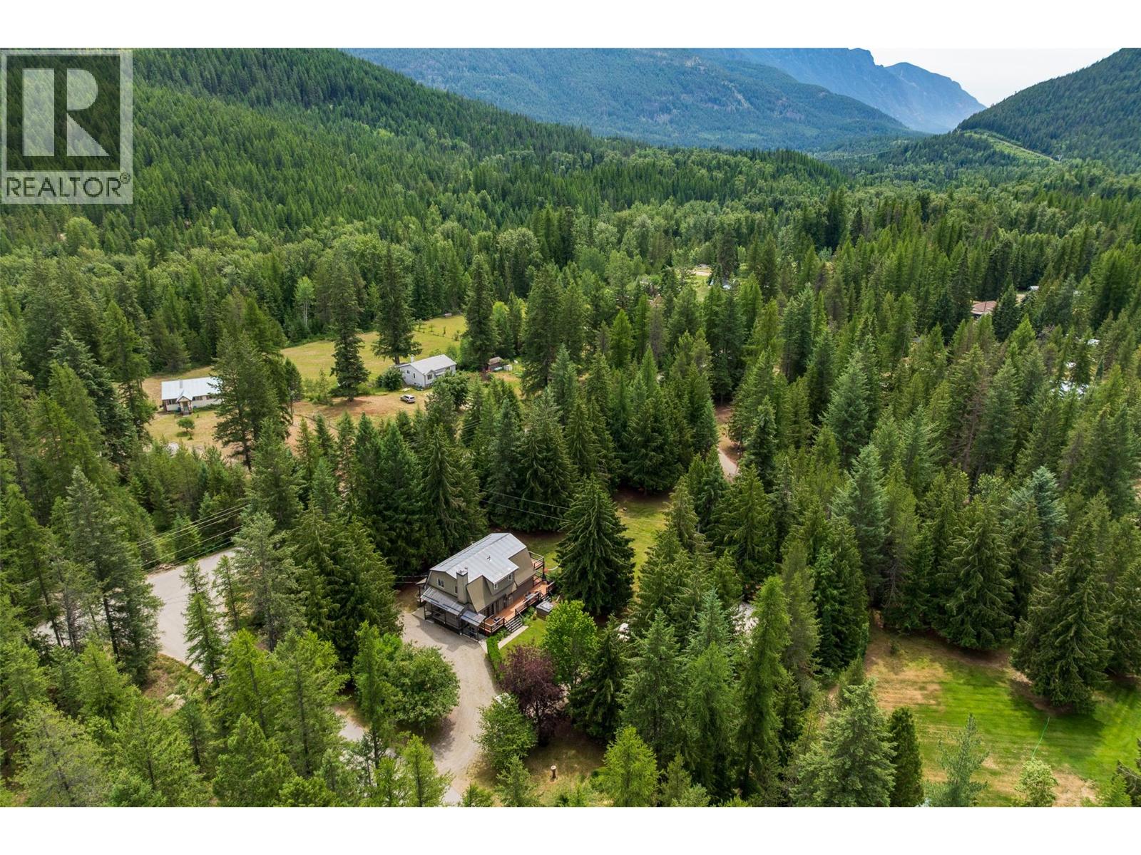 1405 Lepitzki Road, Creston, British Columbia  V0B 1G9 - Photo 85 - 10370629