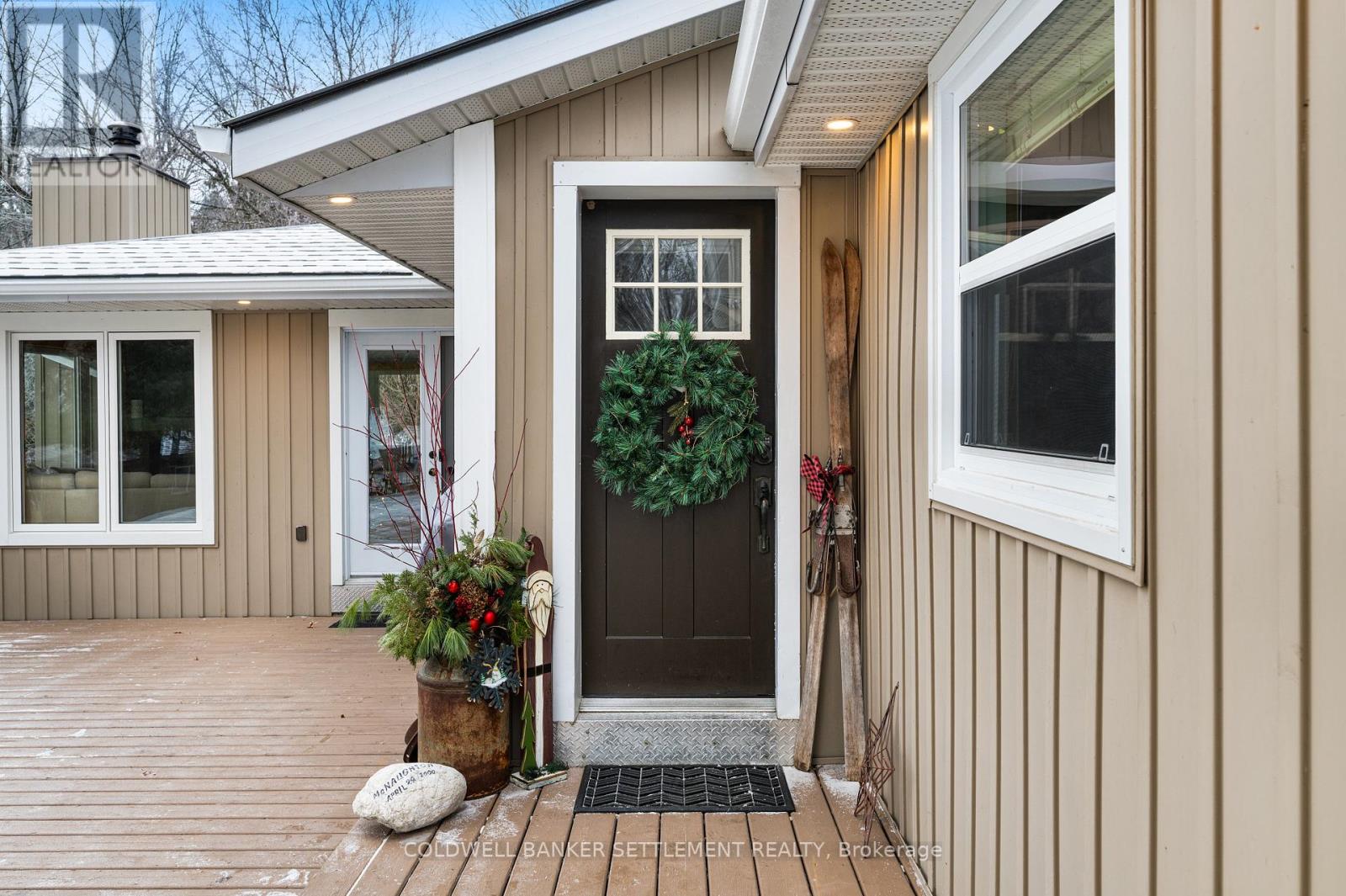 225 Mile Point Road, Drummond/north Elmsley, Ontario  K7H 0H2 - Photo 7 - X12602860