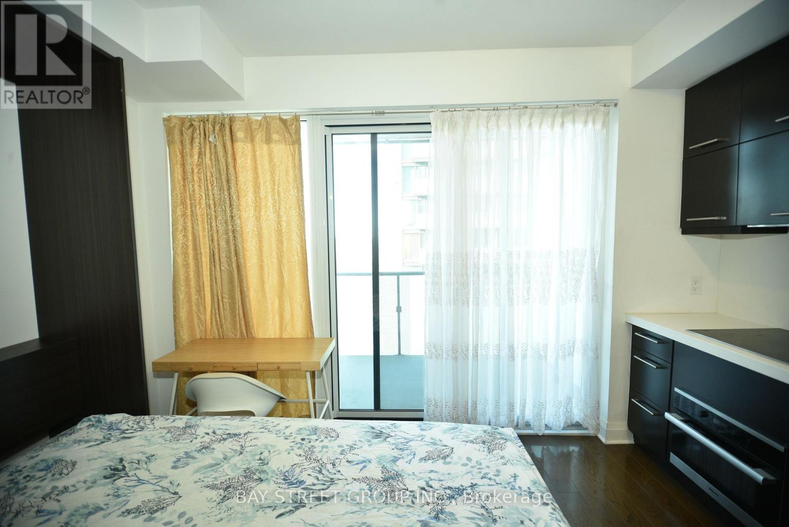 2607 - 1080 Bay St. Avenue W, Toronto, Ontario  M5S 0A5 - Photo 10 - C12602770