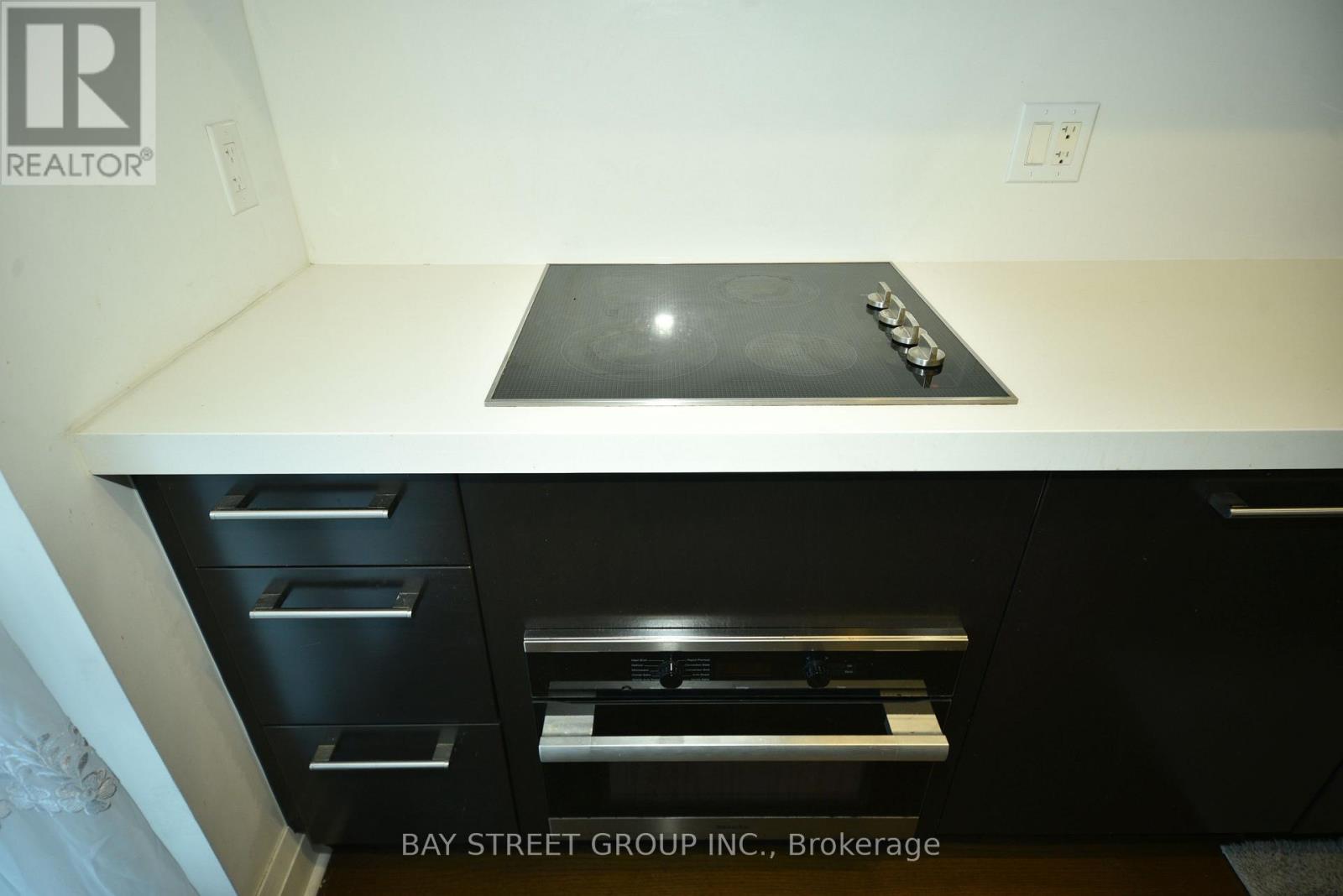 2607 - 1080 Bay St. Avenue W, Toronto, Ontario  M5S 0A5 - Photo 11 - C12602770