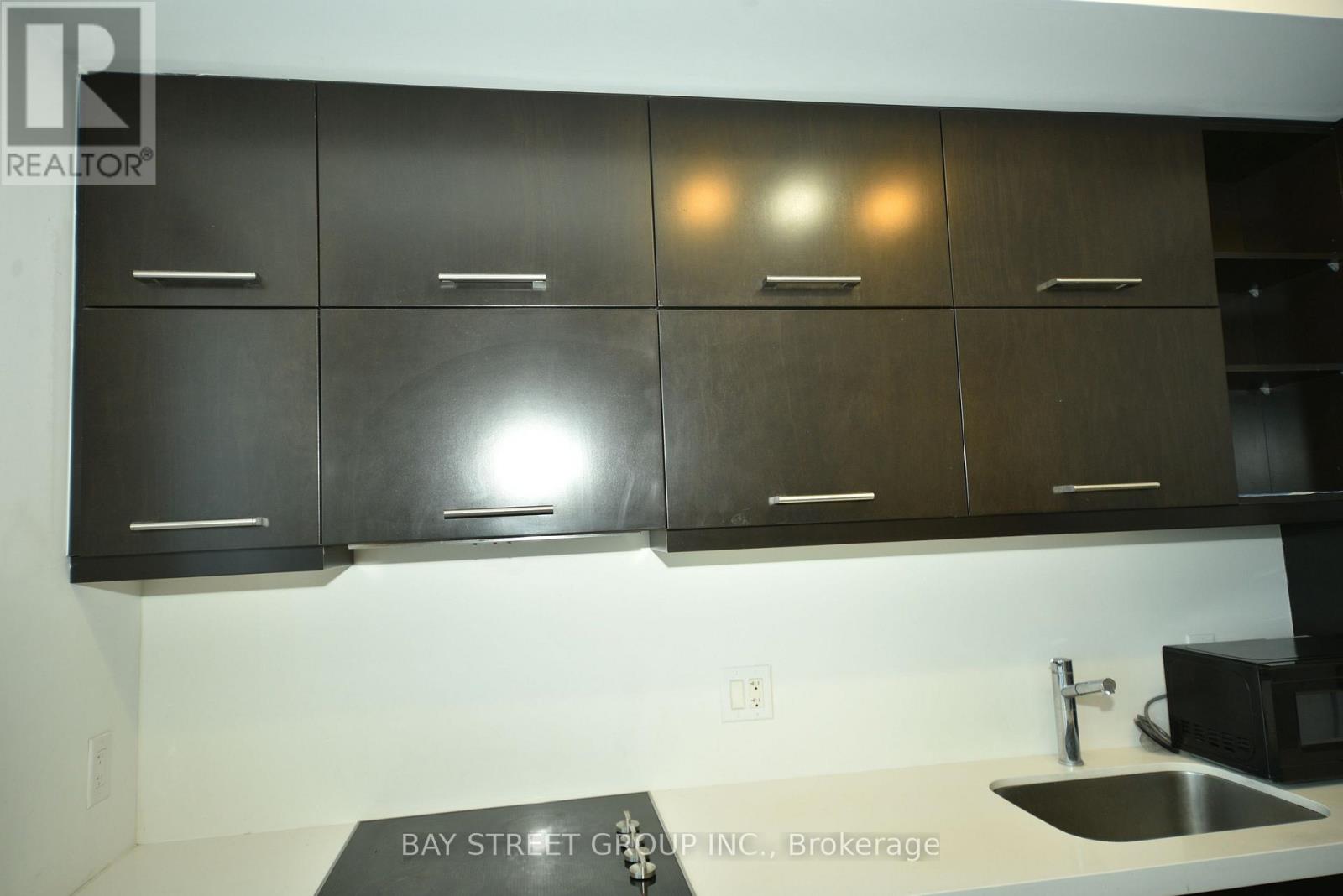 2607 - 1080 Bay St. Avenue W, Toronto, Ontario  M5S 0A5 - Photo 13 - C12602770