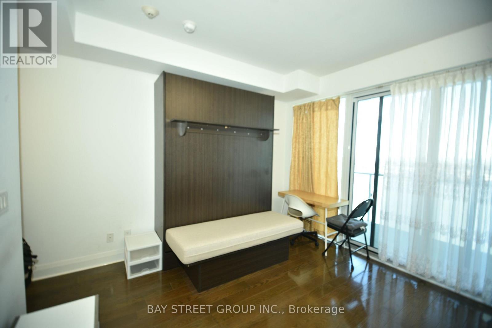 2607 - 1080 Bay St. Avenue W, Toronto, Ontario  M5S 0A5 - Photo 2 - C12602770