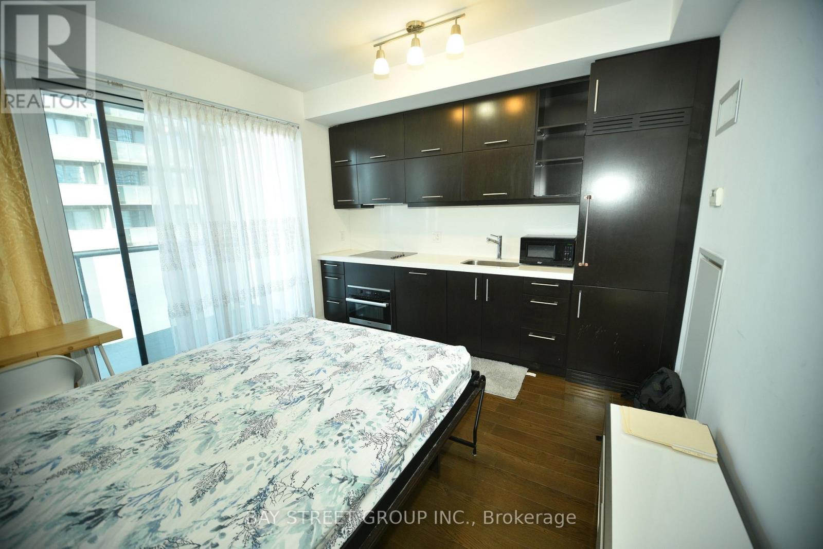 2607 - 1080 Bay St. Avenue W, Toronto, Ontario  M5S 0A5 - Photo 8 - C12602770