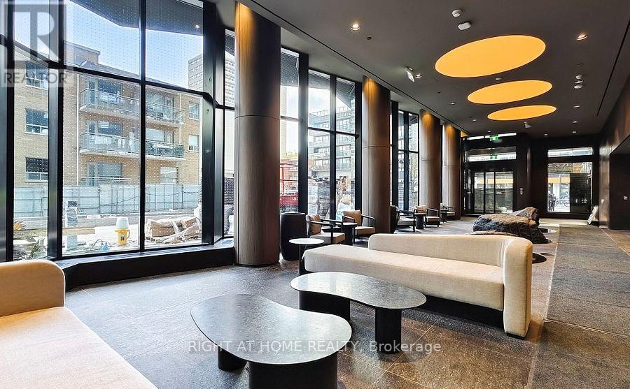 1705 - 110 Broadway Avenue, Toronto, Ontario  M4P 1V3 - Photo 5 - C12602798