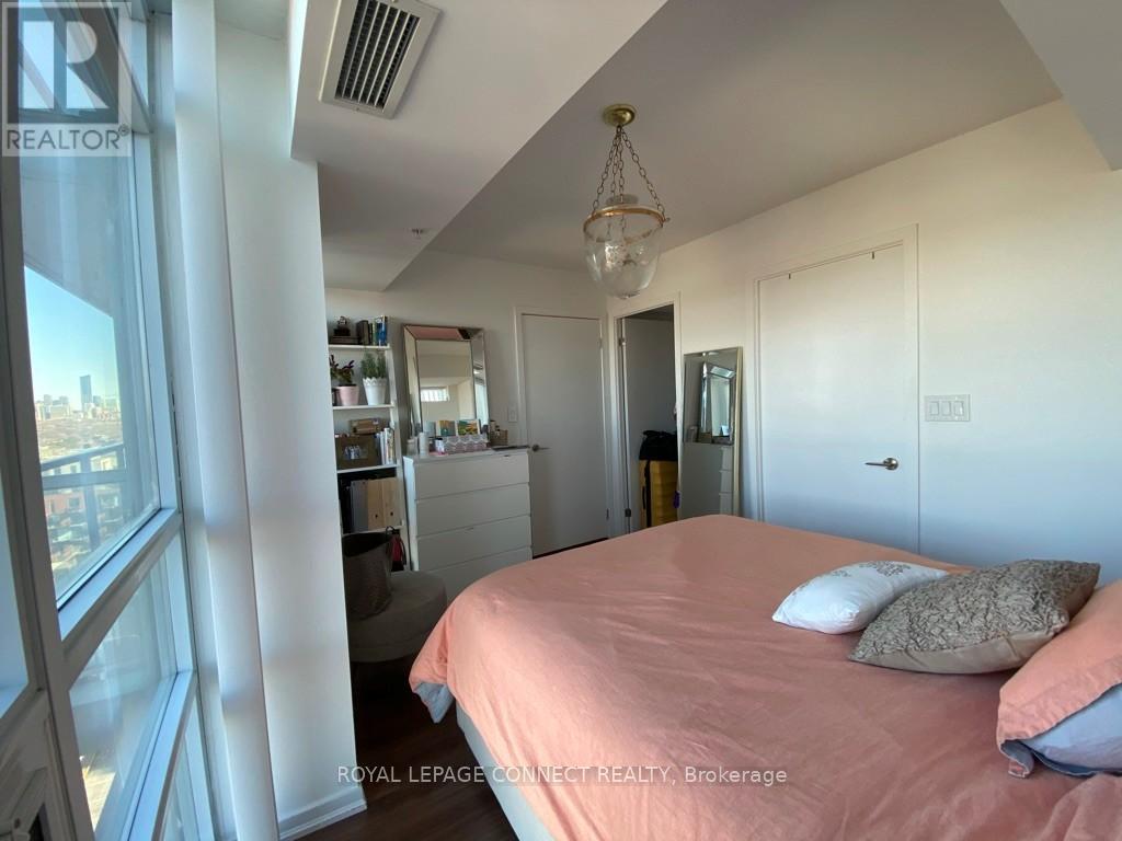 1702 - 68 Abell Street, Toronto, Ontario  M6J 0B1 - Photo 11 - C12602842