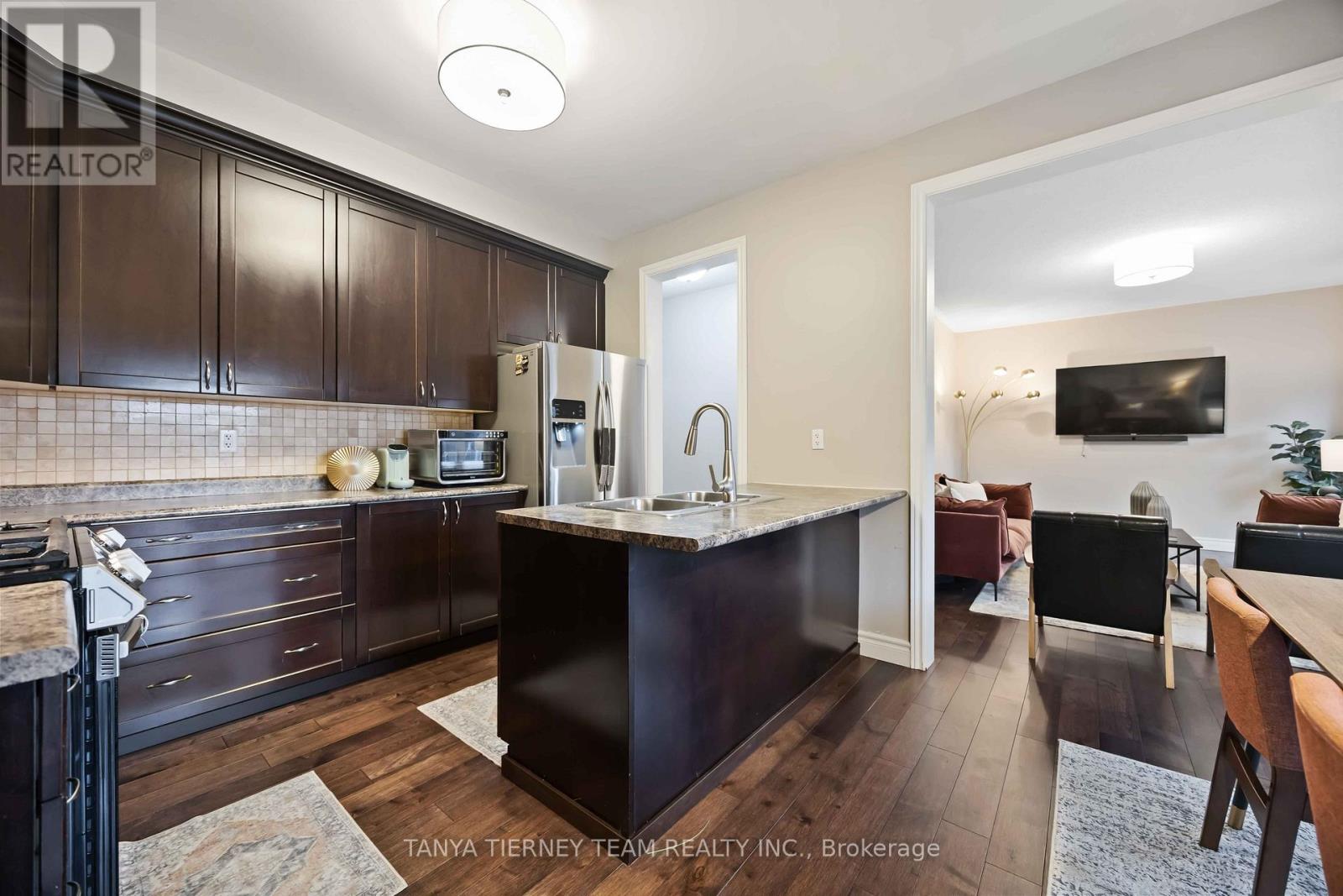 67 Florence Drive, Whitby, Ontario  L1R 0K3 - Photo 20 - E12602724