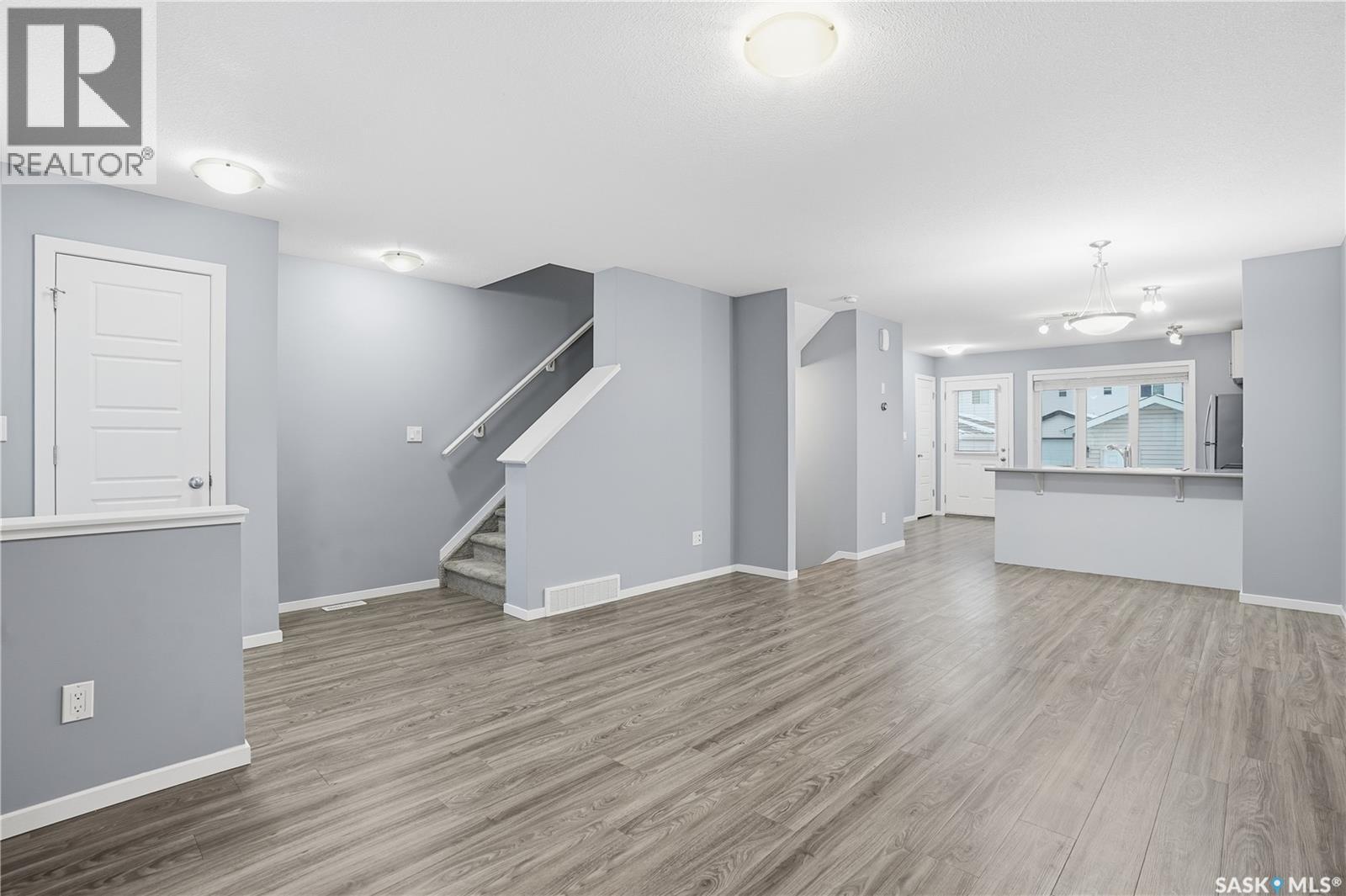 3429 Green Lavender Drive, Regina, Saskatchewan  S4V 3M6 - Photo 2 - SK025205