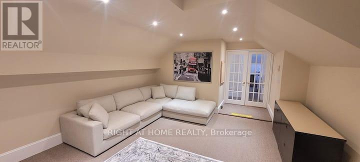 104 Laclie Street, Orillia, Ontario  L3V 4M8 - Photo 24 - S12602870