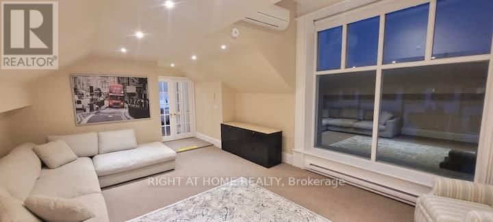 104 Laclie Street, Orillia, Ontario  L3V 4M8 - Photo 3 - S12602870