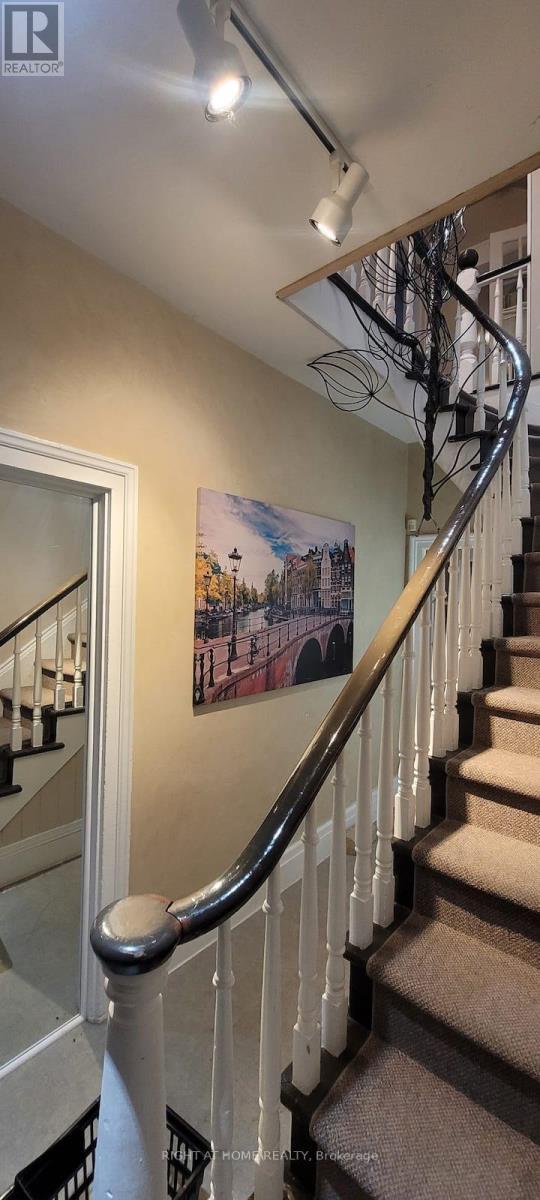 104 Laclie Street, Orillia, Ontario  L3V 4M8 - Photo 4 - S12602870