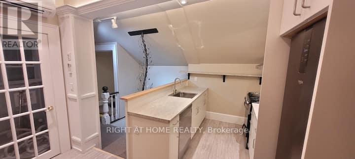 104 Laclie Street, Orillia, Ontario  L3V 4M8 - Photo 7 - S12602870