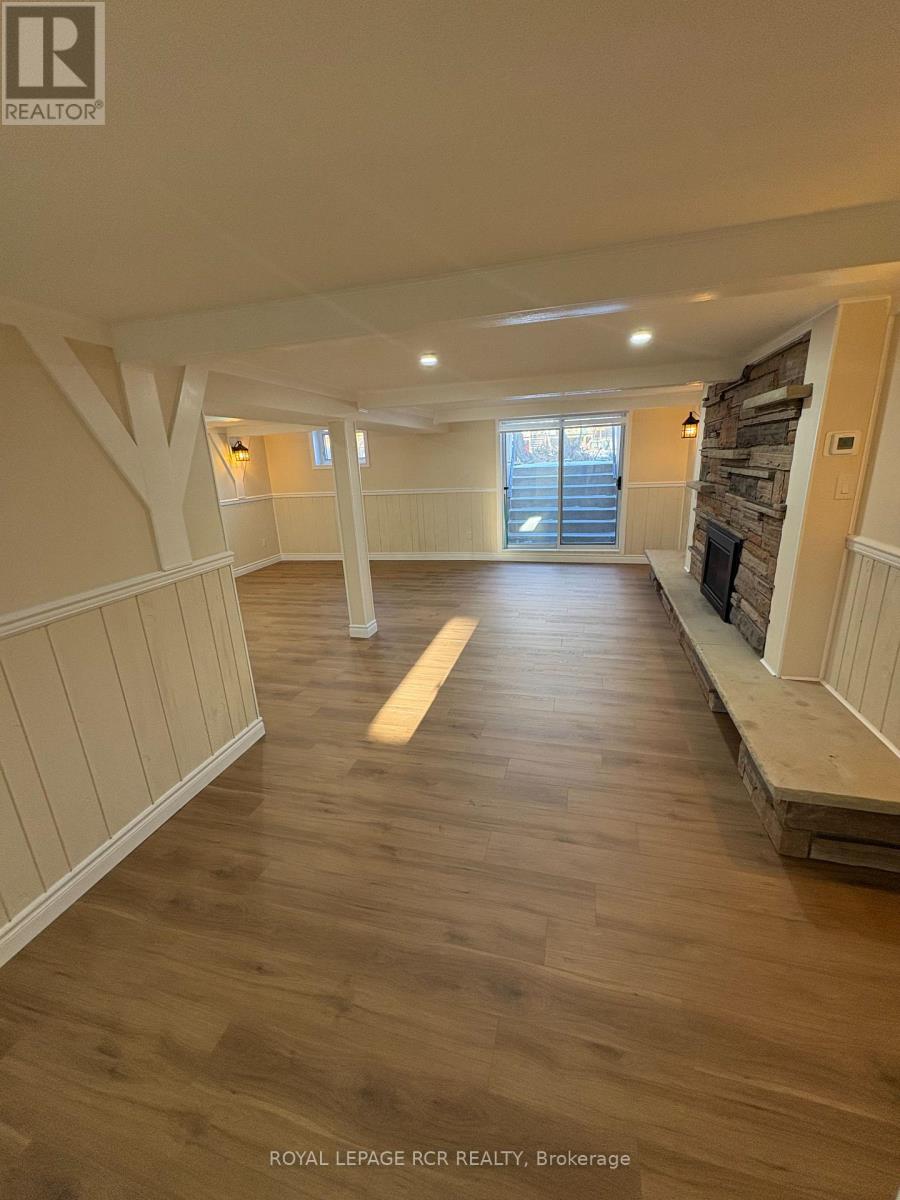 37 Grassmere Crescent, Brampton, Ontario L6S 1C9 - Photo 20 - W12602726