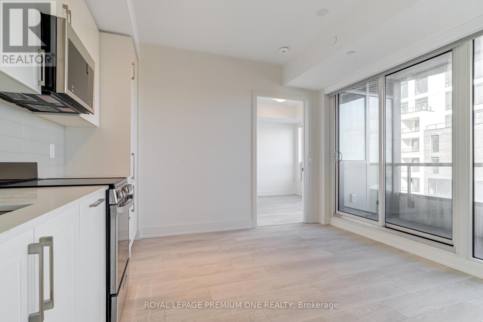 406 - 2450 Old Bronte Road, Oakville, Ontario  L6M 5P6 - Photo 12 - W12602746