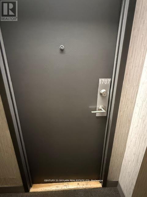 1707 - 5 Rowntree Road, Toronto, Ontario  M9V 5G9 - Photo 2 - W12602768