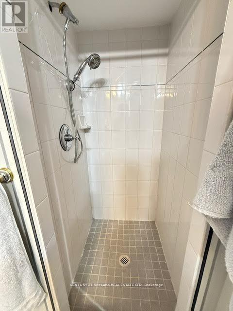 1707 - 5 Rowntree Road, Toronto, Ontario  M9V 5G9 - Photo 23 - W12602768