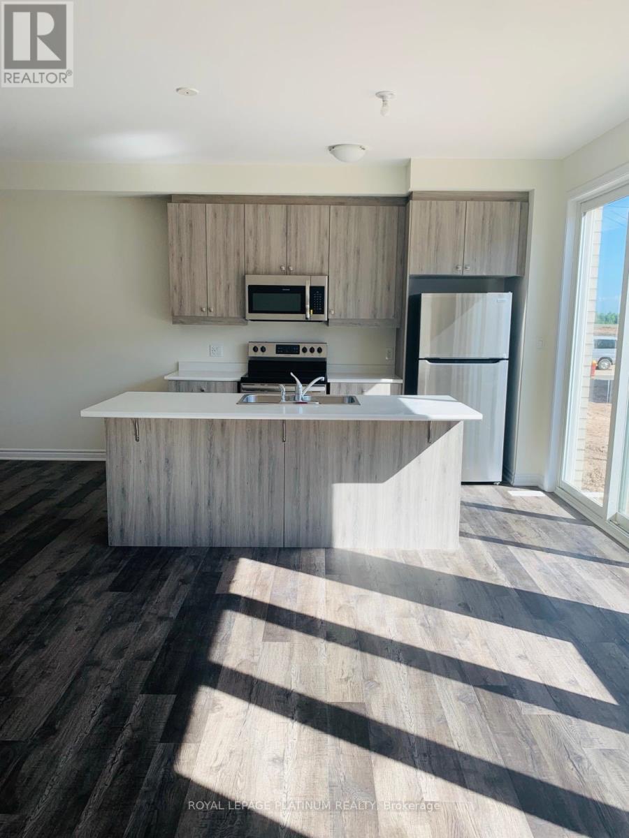 1366 Sycamore Garden, Milton, Ontario  L9T 2X5 - Photo 13 - W12602780