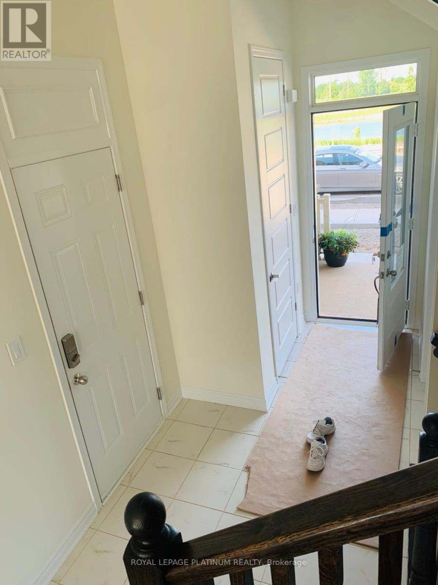 1366 Sycamore Garden, Milton, Ontario  L9T 2X5 - Photo 14 - W12602780
