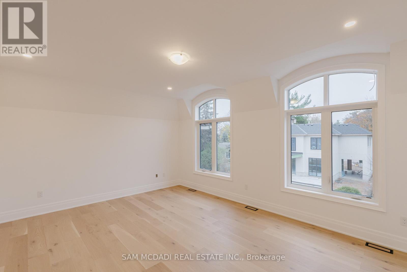 243 Prince George Crescent, Oakville, Ontario  L6L 6P2 - Photo 26 - W12602790