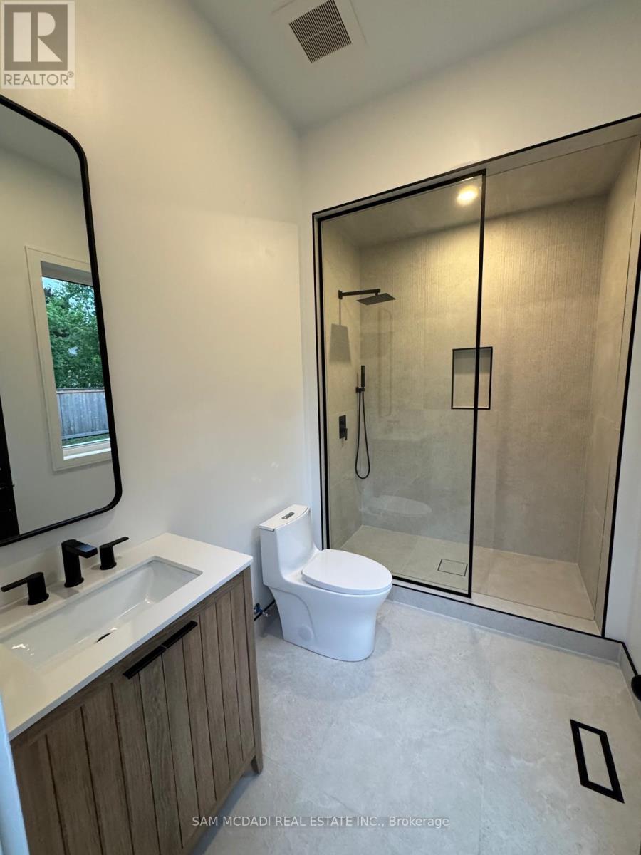 243 Prince George Crescent, Oakville, Ontario  L6L 6P2 - Photo 41 - W12602790