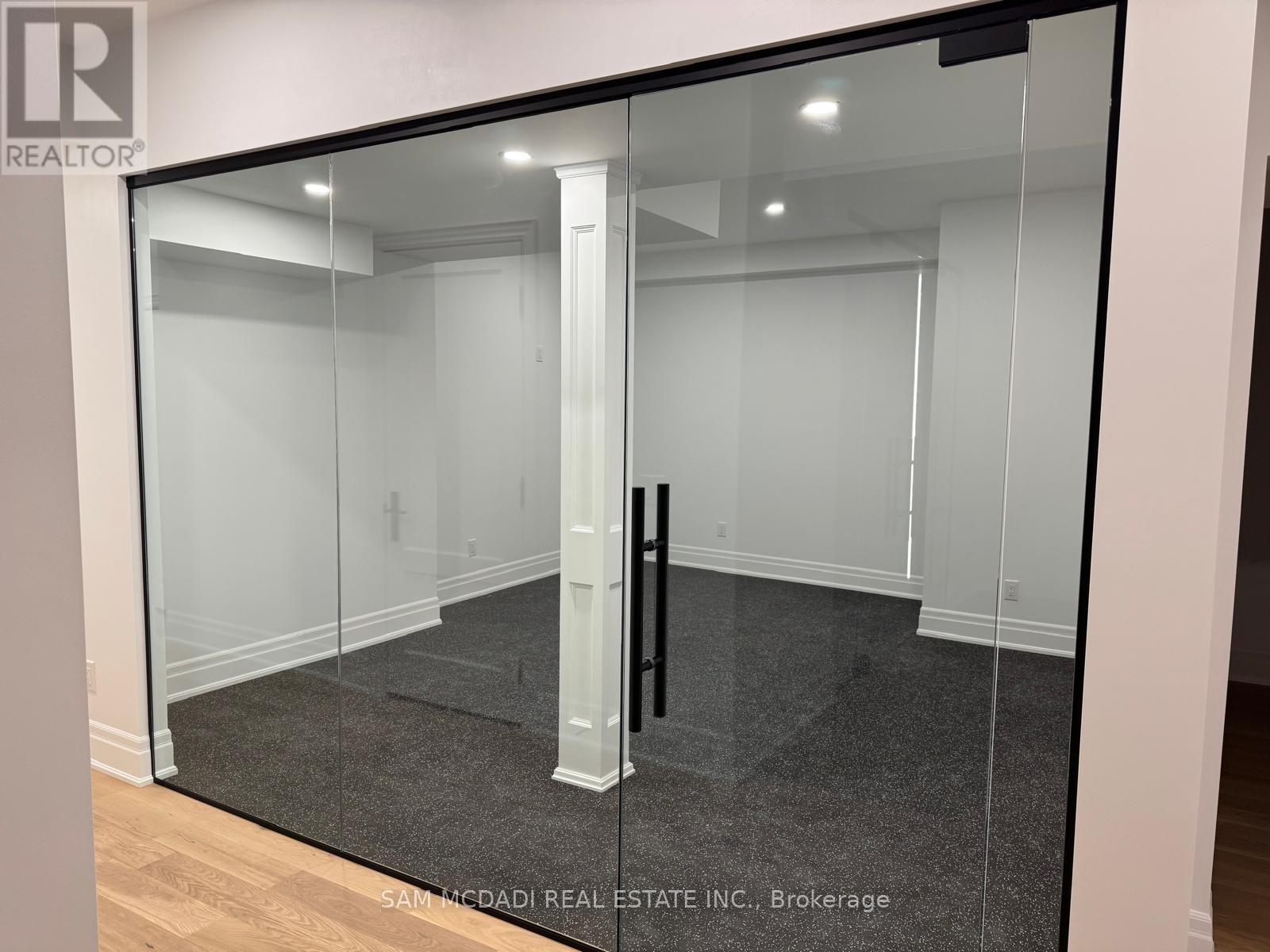 243 Prince George Crescent, Oakville, Ontario  L6L 6P2 - Photo 45 - W12602790