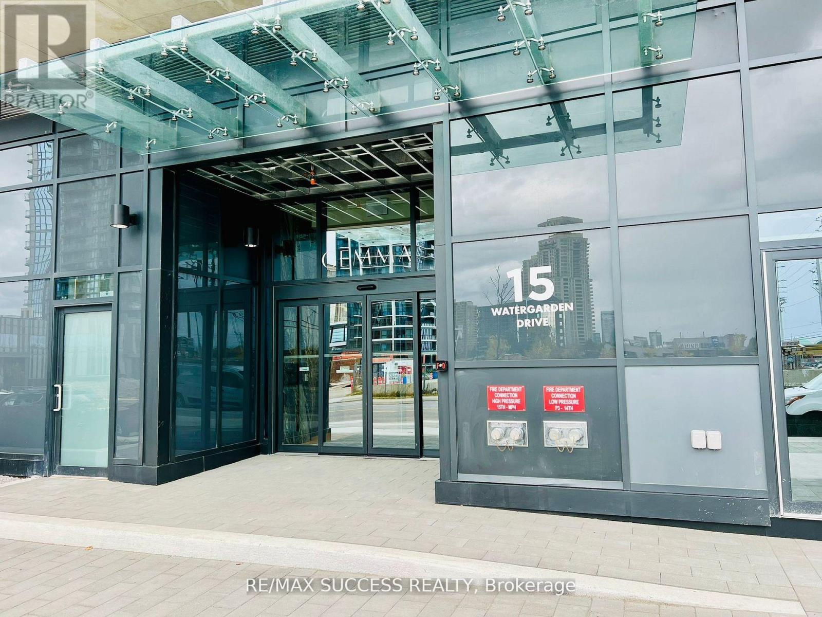 2909 - 15 Watergarden Drive, Mississauga, Ontario  L5R 0H4 - Photo 2 - W12602800